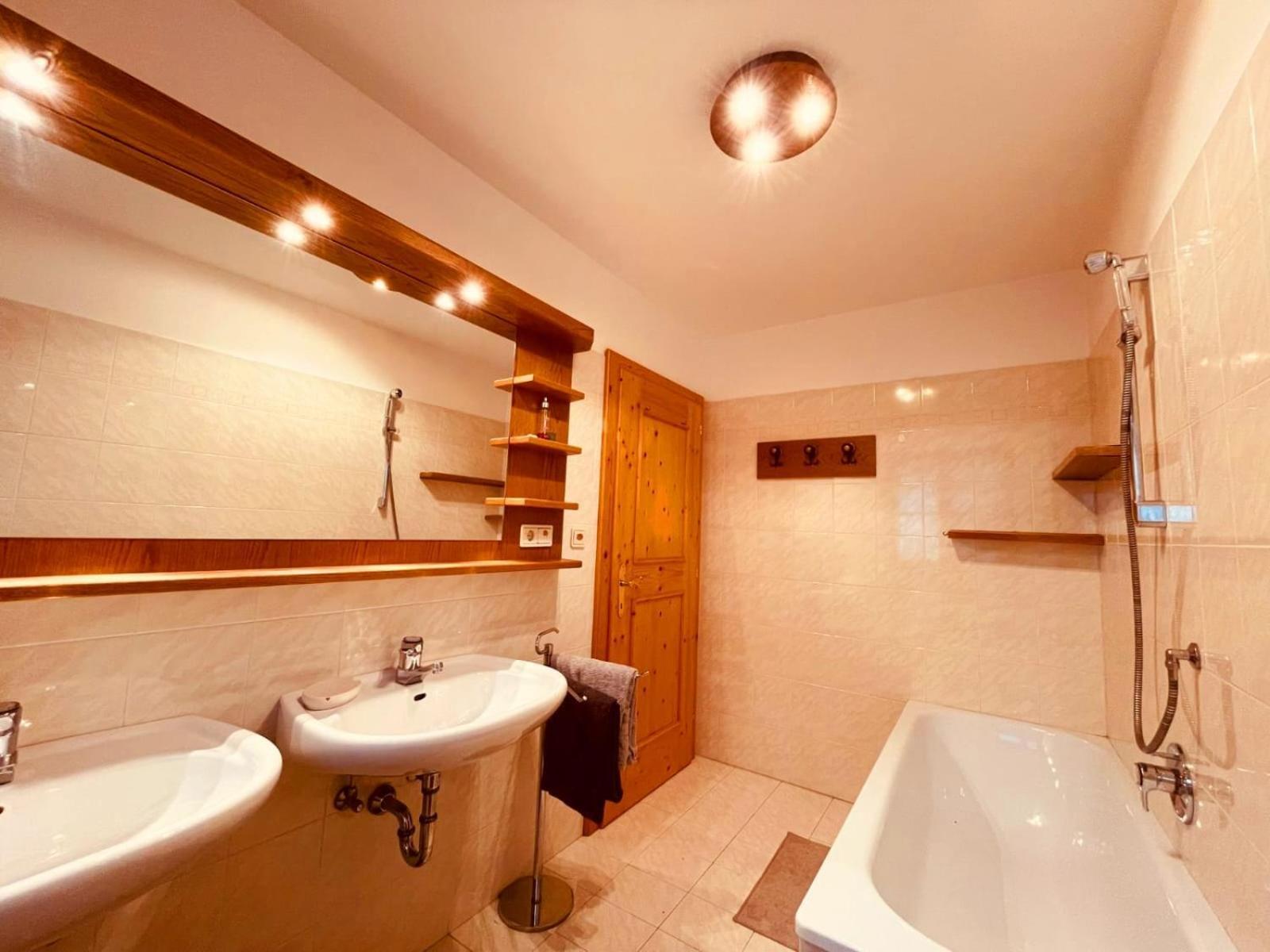 A Un Passo Dal...centro Apartment San Candido
